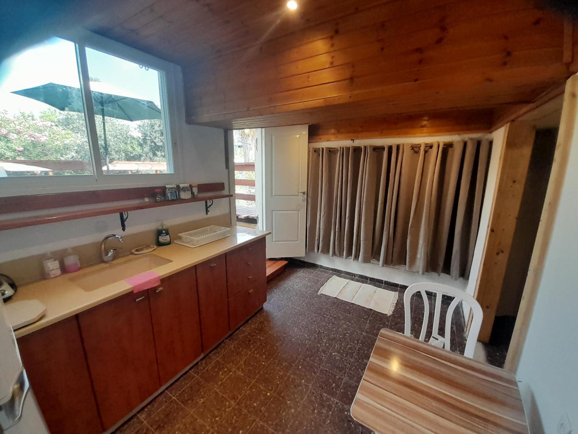 Czarina Cabin הבקתה הקיסרית והדירה הקיסרית Czarina Apartment Кесария Экстерьер фото
